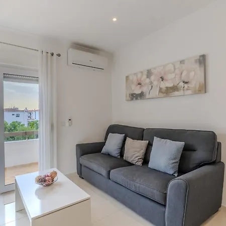 Apartament #372 Sunny Balcony Retreat 3 Bedrooms *
