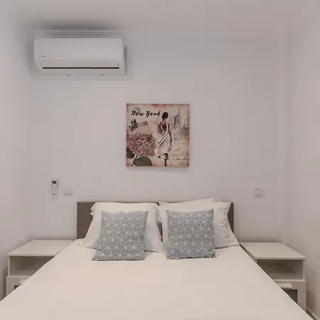 #372 Sunny Balcony Retreat 3 Bedrooms Apartament