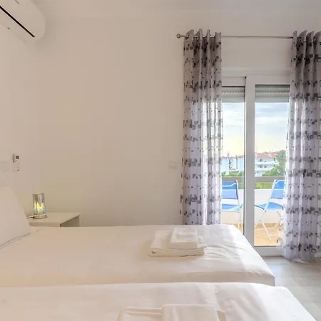 #372 Sunny Balcony Retreat 3 Bedrooms Albufeira